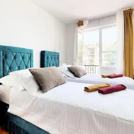 Апартаменты Modern Deluxe Sara Ii With 2 Bedrooms- Сплит